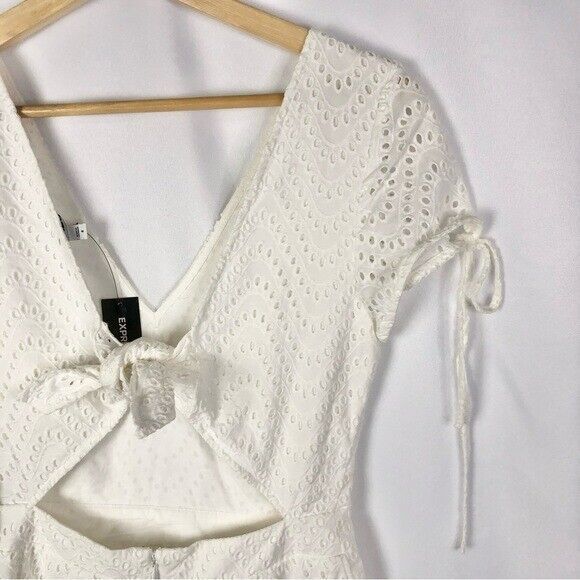 Express White Eyelet Lace Tie Short Sleeve Romper 4 - Picture 5 of 5